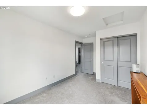 2896 SE 87th Avenue Portland OR 97266