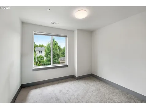 2896 SE 87th Avenue Portland OR 97266