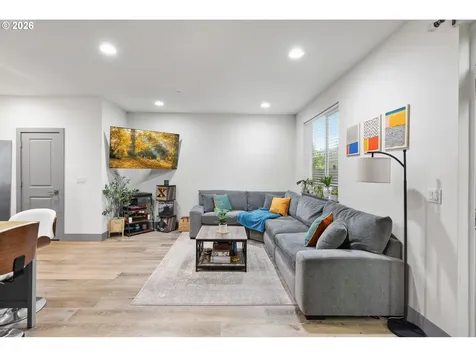 2896 SE 87th Avenue Portland OR 97266