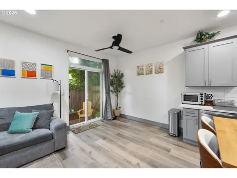 2896 SE 87th Avenue Portland OR 97266