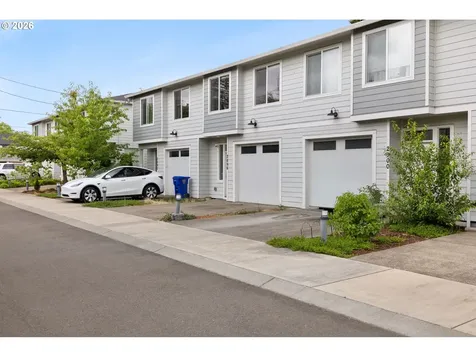 2896 SE 87th Avenue Portland OR 97266