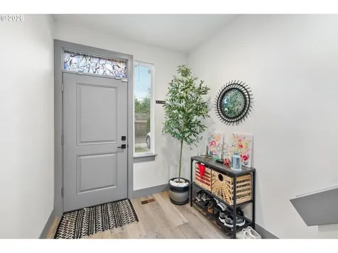2896 SE 87th Avenue Portland OR 97266