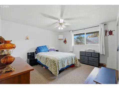 6155 SW Shannon Court Beaverton OR 97008