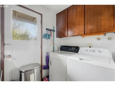 6155 SW Shannon Court Beaverton OR 97008