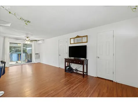 6155 SW Shannon Court Beaverton OR 97008