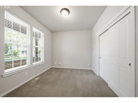 738 NE 73rd Avenue Hillsboro OR 97124