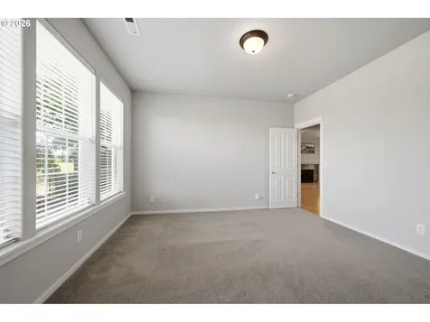 738 NE 73rd Avenue Hillsboro OR 97124