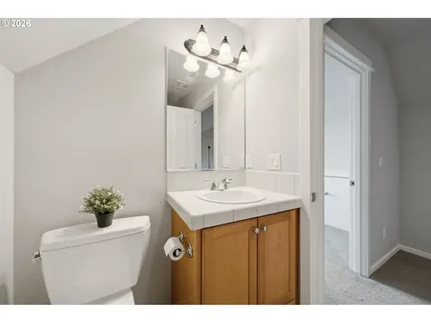 738 NE 73rd Avenue Hillsboro OR 97124