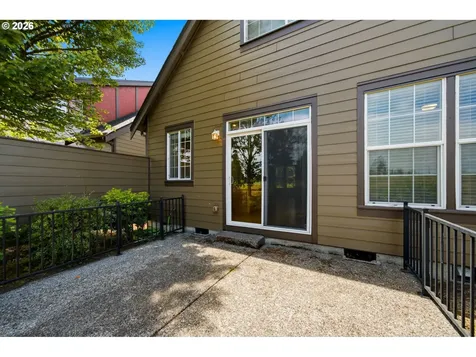 738 NE 73rd Avenue Hillsboro OR 97124