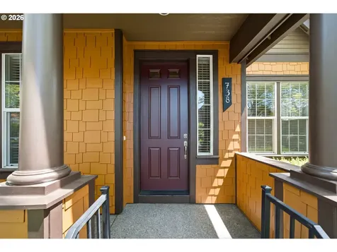 738 NE 73rd Avenue Hillsboro OR 97124