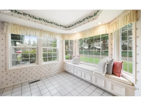 1376 Brickley Road Eugene OR 97401