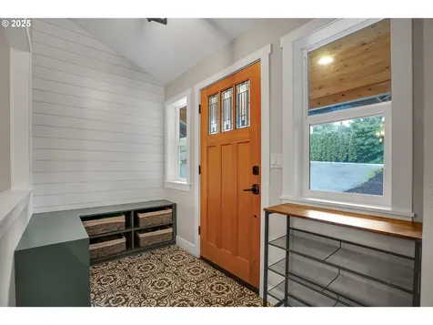 3615 SW Huber Street Portland OR 97219