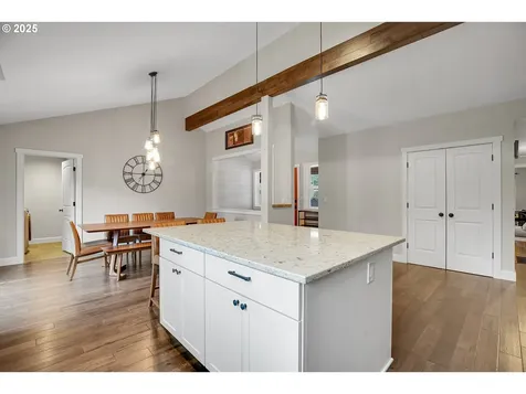 3615 SW Huber Street Portland OR 97219