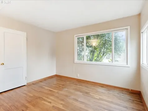8234 NE Webster Street Portland OR 97220