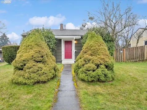 8234 NE Webster Street Portland OR 97220