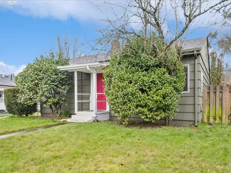 8234 NE Webster Street Portland OR 97220