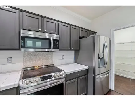 4304 NE 57th Place Vancouver WA 98661