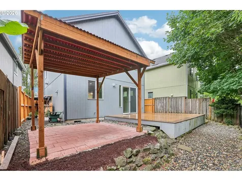 4304 NE 57th Place Vancouver WA 98661