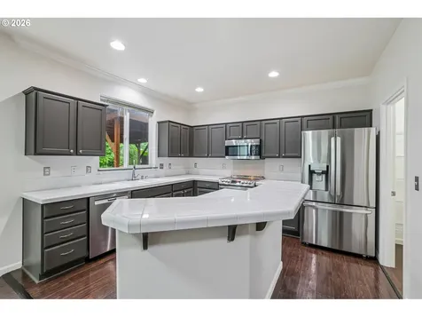 4304 NE 57th Place Vancouver WA 98661