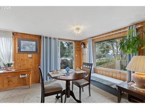 1736 NE 11th Street Lincoln City OR 97367
