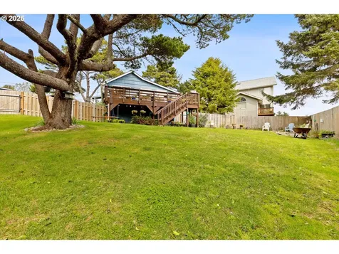 1736 NE 11th Street Lincoln City OR 97367