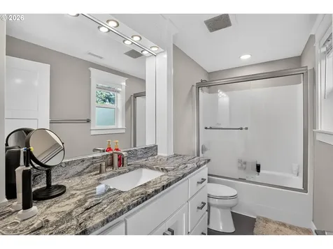 2701 SW Latourell Place Troutdale OR 97060