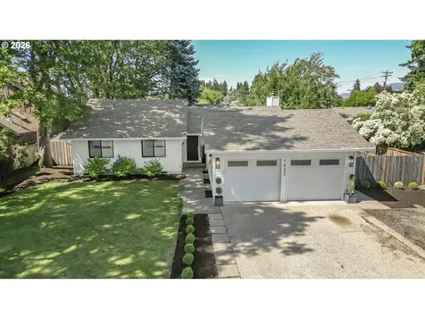 1633 Holly Avenue Eugene OR 97408