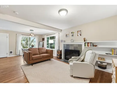 2929 Louisiana Street Longview WA 98632