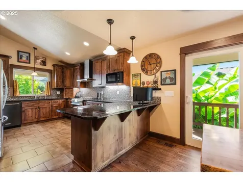 4767 Clubhouse Lane Newberg OR 97132