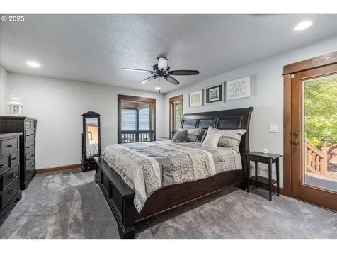 4767 Clubhouse Lane Newberg OR 97132