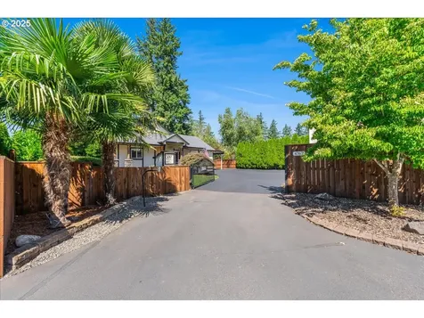 4767 Clubhouse Lane Newberg OR 97132