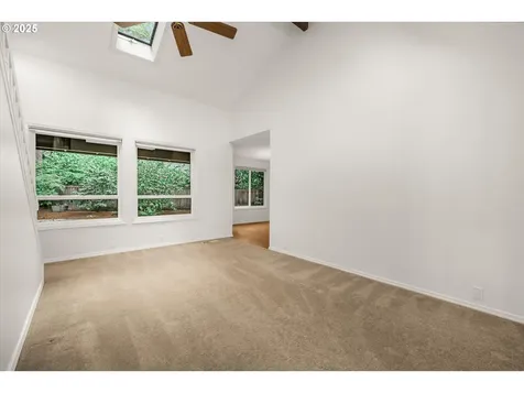 7867 SW Whitfurrows Court Portland OR 97224