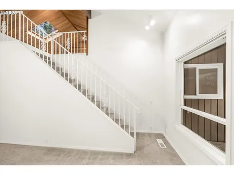 7867 SW Whitfurrows Court Portland OR 97224