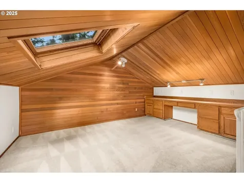7867 SW Whitfurrows Court Portland OR 97224