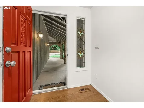 7867 SW Whitfurrows Court Portland OR 97224
