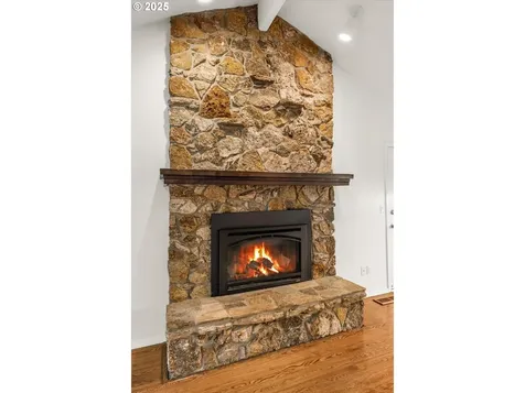 7867 SW Whitfurrows Court Portland OR 97224