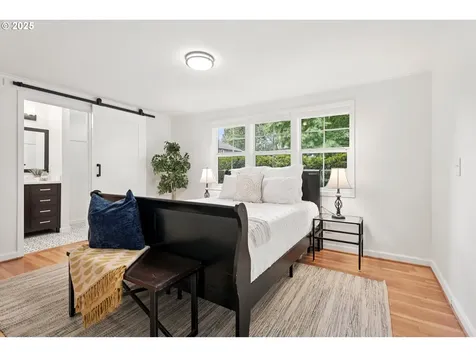 10914 SW 64th Avenue Portland OR 97219