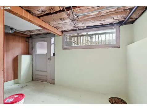 10914 SW 64th Avenue Portland OR 97219
