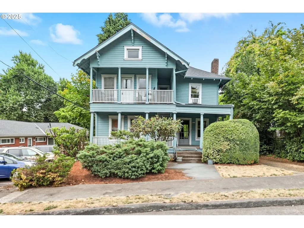 4215 SE 33rd Place Portland OR 97202