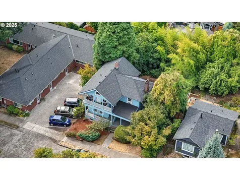 4215 SE 33rd Place Portland OR 97202