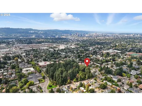 4215 SE 33rd Place Portland OR 97202