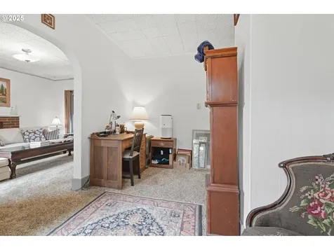 4215 SE 33rd Place Portland OR 97202