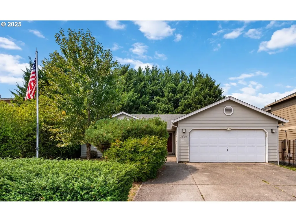 2504 NE 163rd Court Vancouver WA 98684