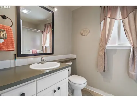 2504 NE 163rd Court Vancouver WA 98684