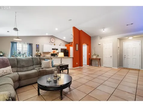 2504 NE 163rd Court Vancouver WA 98684