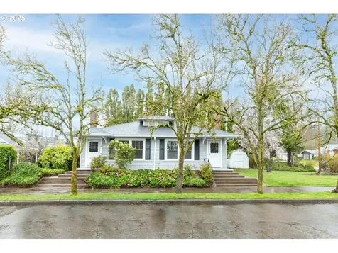 2817 N Bryant Street Portland OR 97217