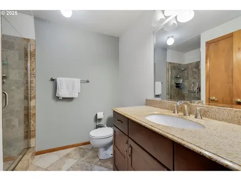 802 Toliver Road Molalla OR 97038