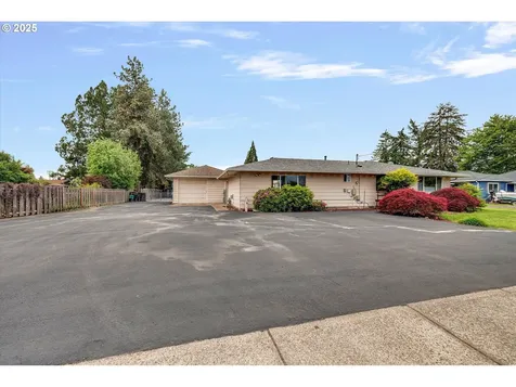 802 Toliver Road Molalla OR 97038