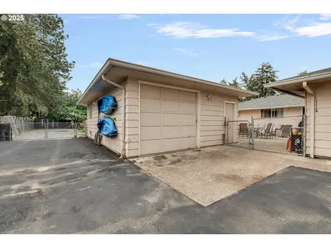 802 Toliver Road Molalla OR 97038