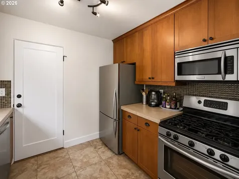 1409 NW 23rd Avenue Portland OR 97210
